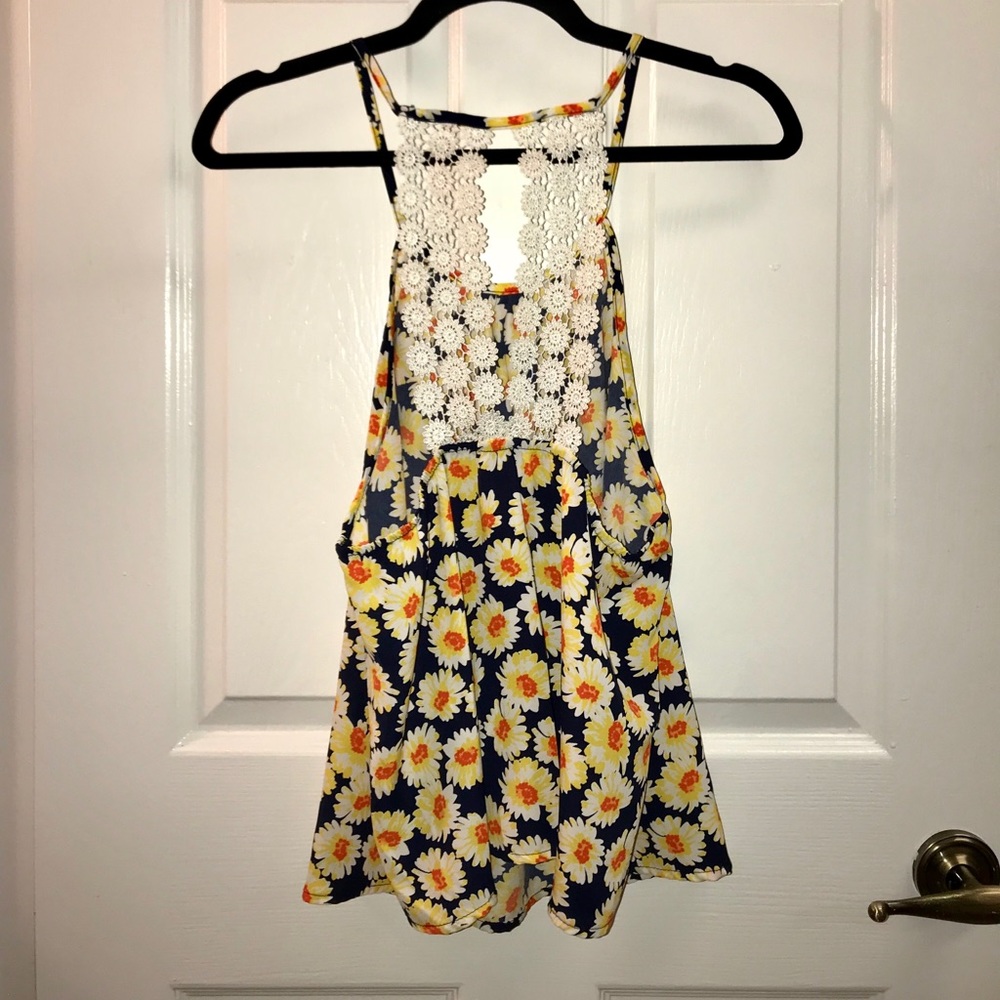 Daisy Lace Back Tank